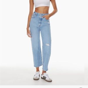 Levi’s Ribcage Ankle Straight Jeans